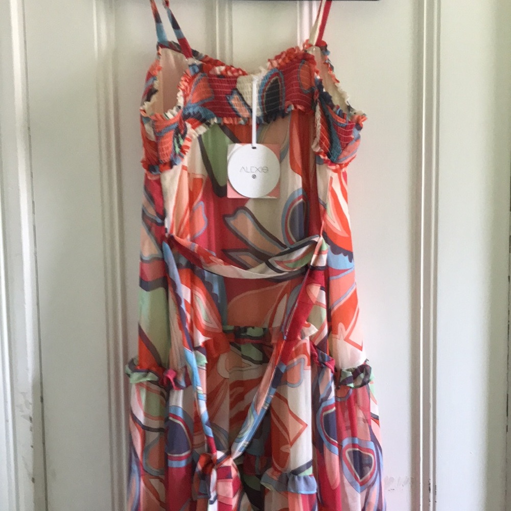 NWT Alexis multicolored dress tiered floral print. Perfect for summer wedding. - Picture 3 of 4